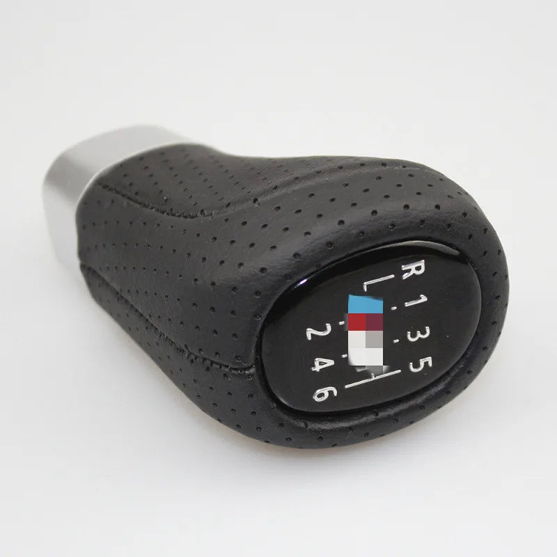 Manete de 5 ou 6 Velocidades BMW E36 E46 E39 E81 E87 E82 E88 E90 E91 E92 E93 E60 E61
1Pcs Car Gear Shift 5/6 Speed Manual Gear Shift Knob Lever Shifter For BMW 1 3 5 6 Series E Series E30 E36 E39 E46 E60 E90