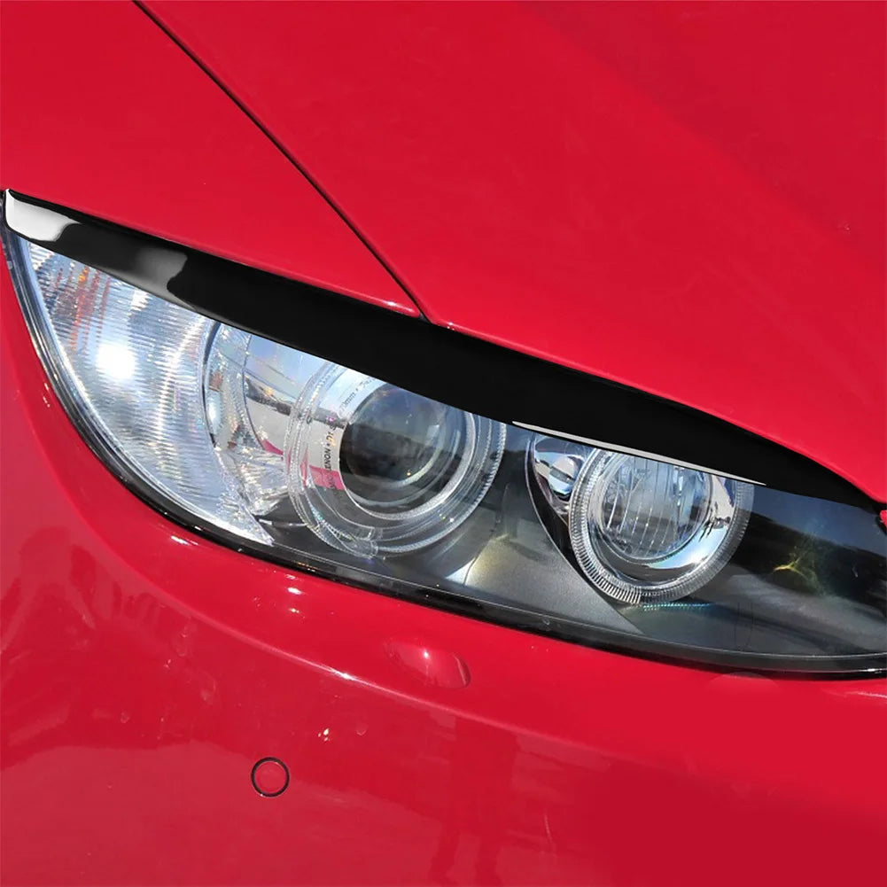 Cils de phares BMW E92 E93
Couvercle de sourcil de phare Durable en Fiber de carbone, flambant neuf, E92 E93 Coupé 2, Installation facile, noir brillant