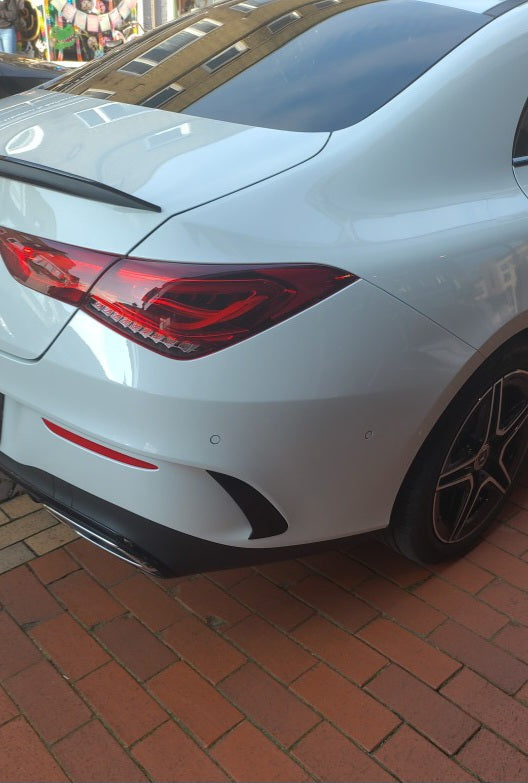 Splits para-choques Mercedes w118 cla