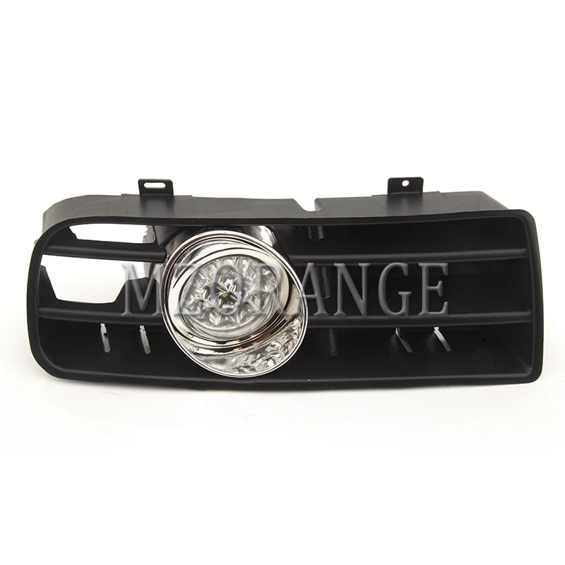 Kit Grelha Faróis Nevoeiro  VW Golf 4 MK4 GTi TDI 1997 1998-2006

Fog Lights LED Headlight for VW Golf 4 MK4 GTi TDI 1997 1998-2006 DRL Fog Lamp cover Racing Grill Lamp grille accessories