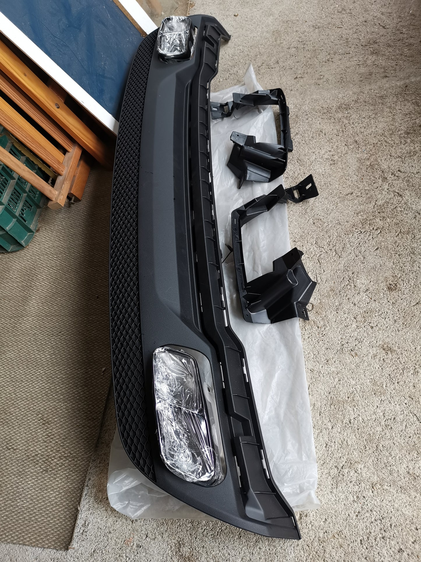 Personnalisez votre Mercedes w16