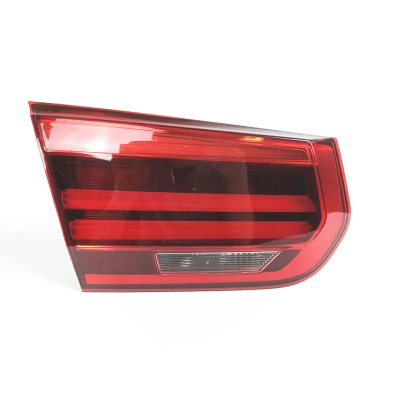 Farol BMW F30 2016-2018

LED Tail Light For BMW F30 2016-2018 Rear Tail Light Rear Brake Light Bumper Fog Light Car Accessories 63217369118 63217369117