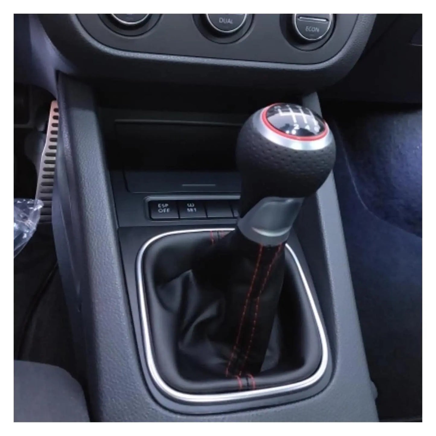 Kit Manete e fole de 5 ou 6 Velocidades para  VW JETTA GOLF 5 /6

5/6 Speed Gear Shift Knob For VW VW Jetta 5 6 GOLF 6 VI MK5 MK6 5KD 711 113 5KD711113 Car Replacement Manual Gear Stick Shifter