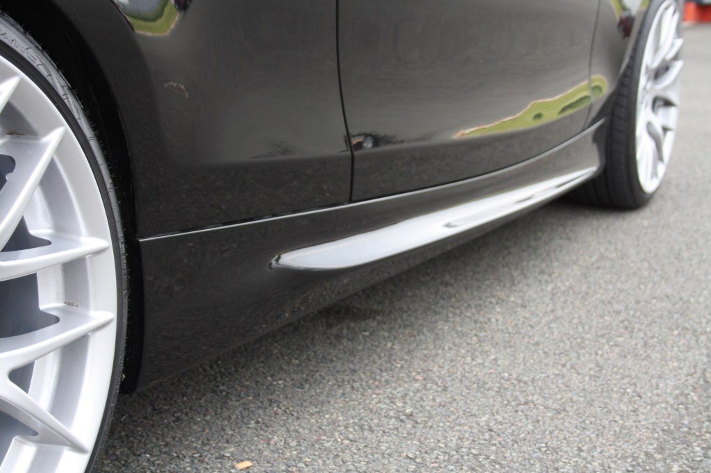 Embaladeiras 1m bmw E81 ou E87 série 1 até 2011