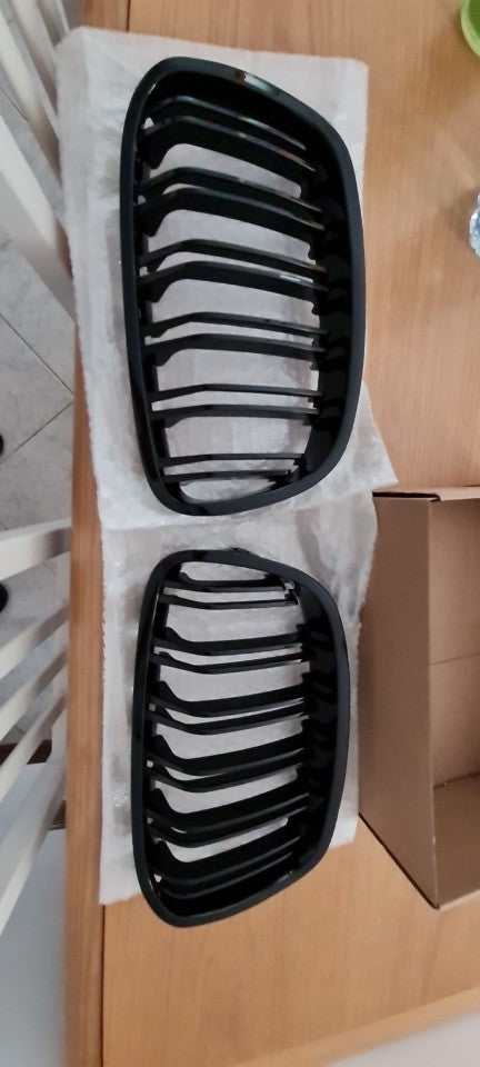 Grelhas duplas Bmw F20 pre lci