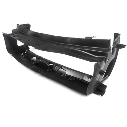 conduta de ar superior do radiador ( BMW Série 1 (geração F20 de 5 portas e F21 de 3 portas) produzidos entre 2011 e 2019.